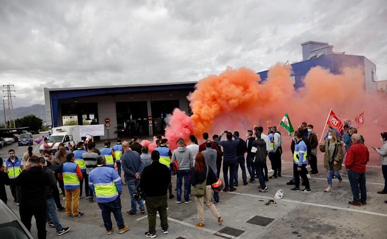 Concentración en la estación de la ITV del polígono Guadalhorce. 