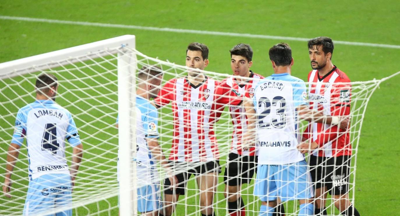 El partido se volvió a disputar en una Rosaleda sin público 