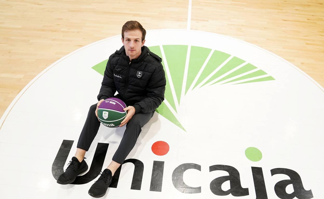 Ferrari, el día de su presentación con el Unicaja. 