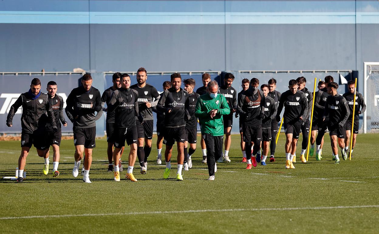 El equipo realiza carrera continua en el entrenamiento de este sábado antes de viajar a Albacete.