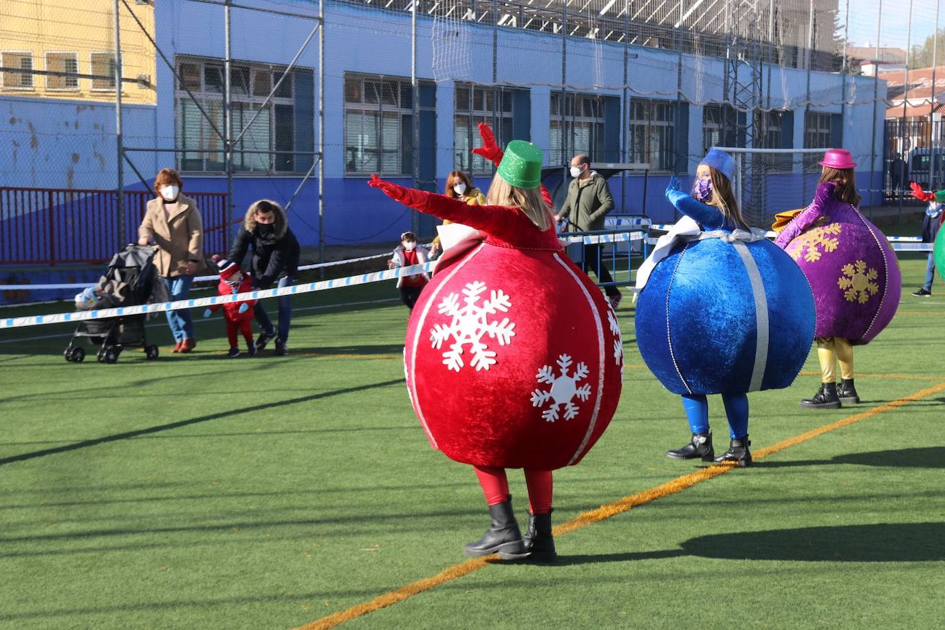 Los Reyes Magos reciben a los niños de Ronda