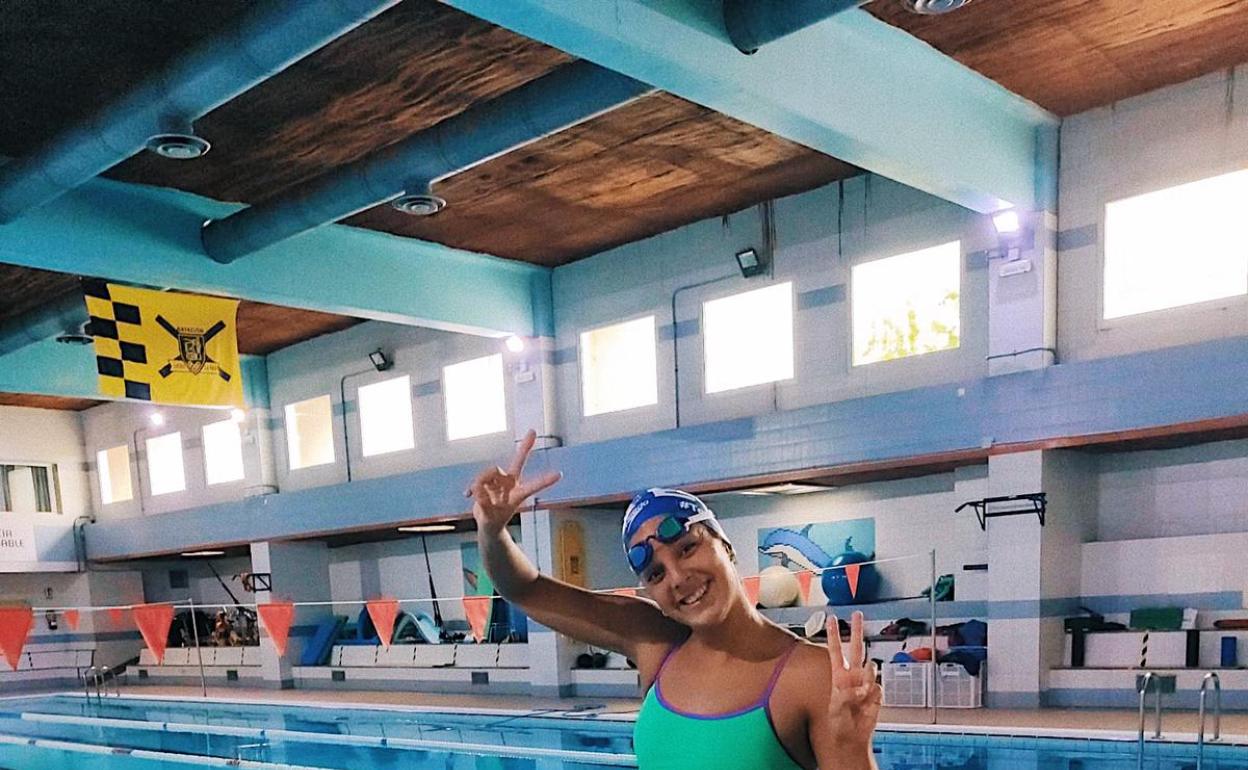 María de Valdés revalida su hueco en la élite en aguas abiertas y piscina