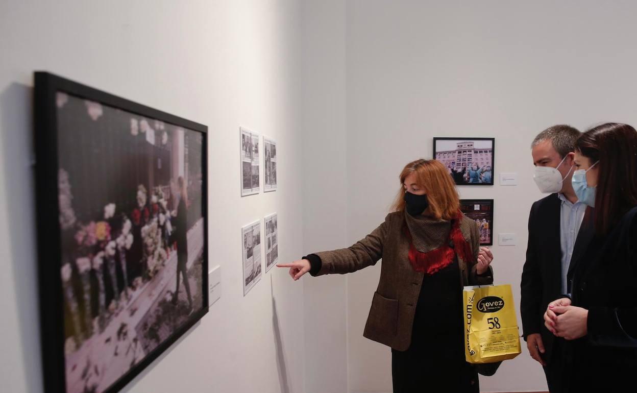 La exposición del MUPAM recoge imágenes de todo 2020 en comparación a las de 1920.