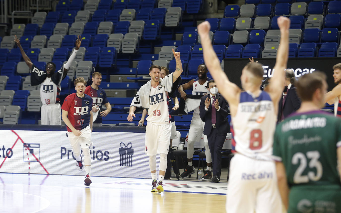 El Unicaja, derrotado en casa por el Baskonia. 