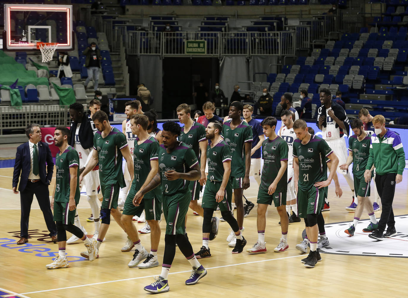 El Unicaja, derrotado en casa por el Baskonia. 