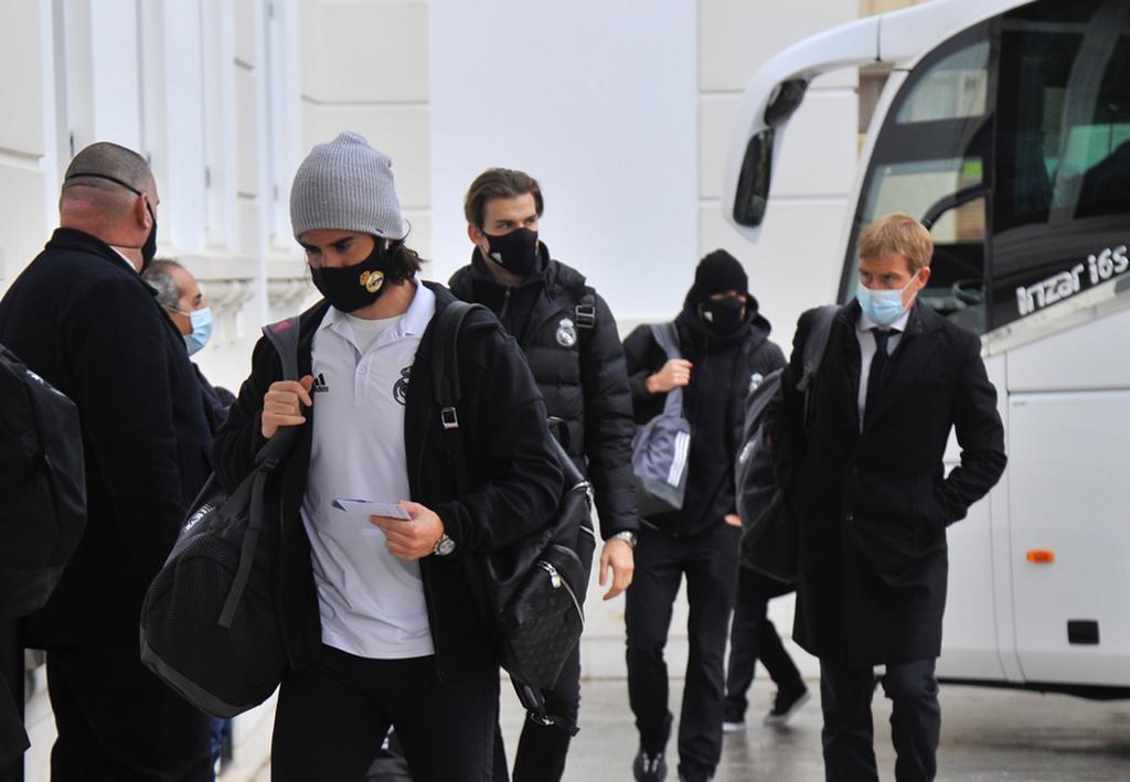 El conjunto blanco viajó directamente desde Pamplona sin pasar por la capita para evitar nuevas complicaciones por el tiempo