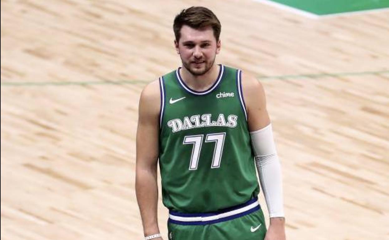 Luka Doncic, durante el aprtido ante los Bulls. 