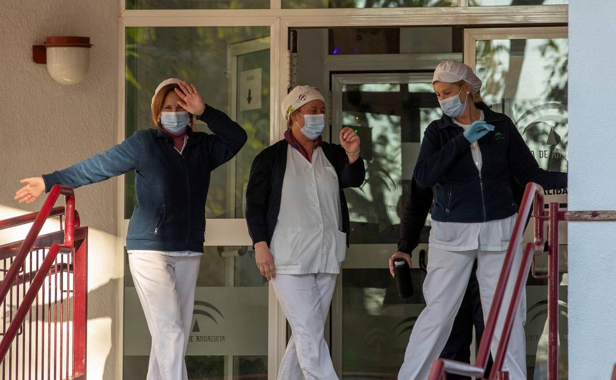 Coronavirus en andalucía | más de un centenar de residencias están afectadas por covid con 1. 228 mayores contagiados | diario sur