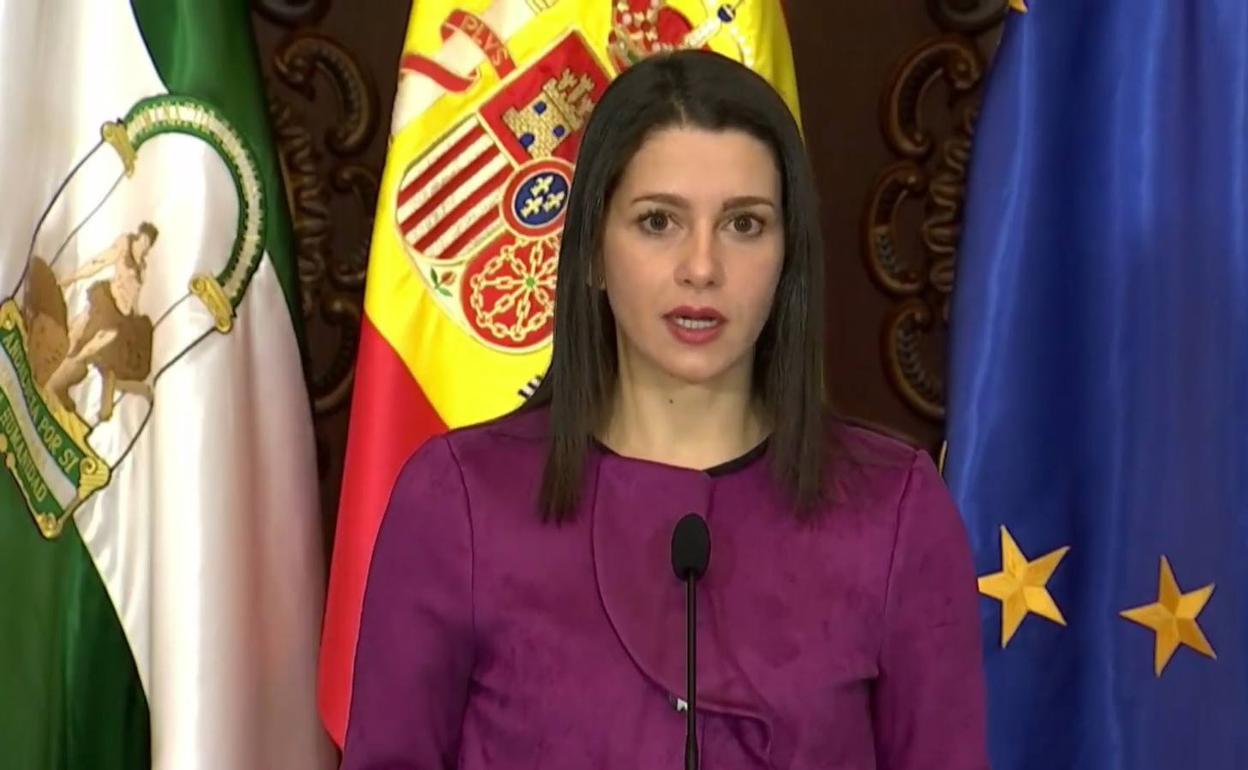 Arrimadas, en su comparecencia tras la reunión