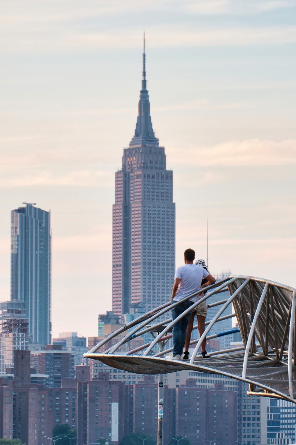 Diseñador de productos digitales y fotógrafo 'amateur' residente en Manhattan, publica una guía que descubre las localizaciones más fotogénicas de la Gran Manzana