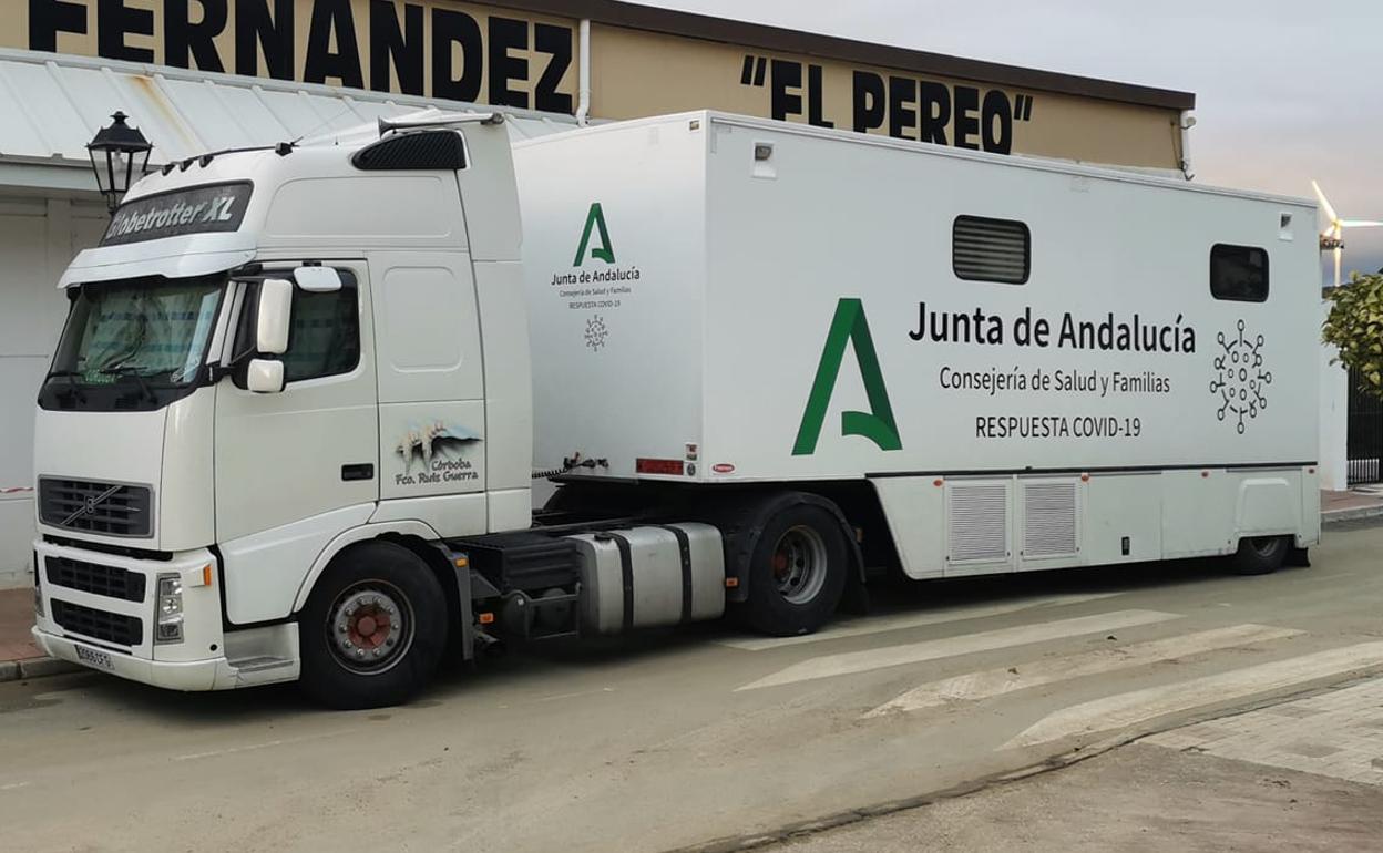 Unidad móvil en Carratraca.