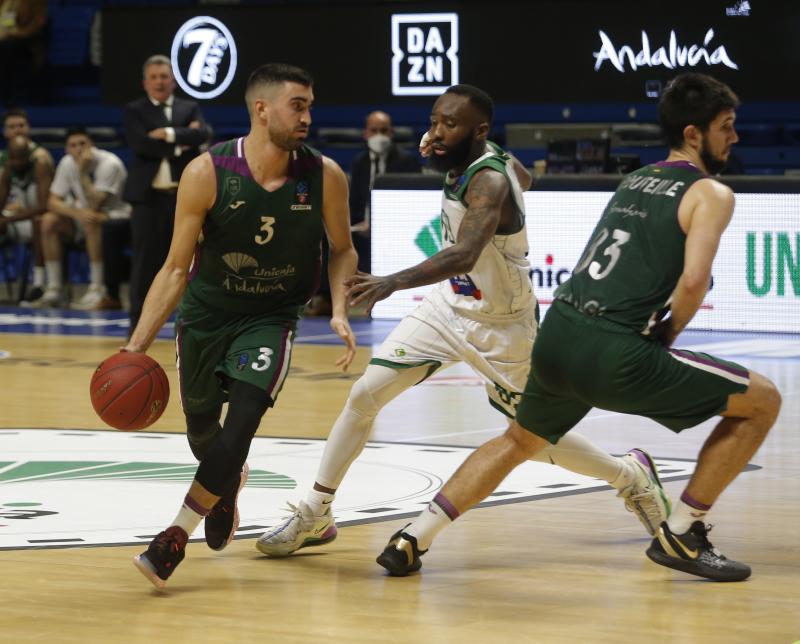 El equipo malagueño, hundido, entierra sus opciones en la Eurocup