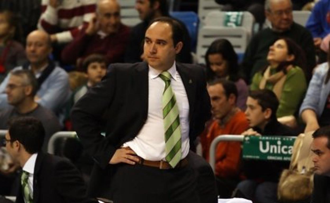 Chus Mateo, durante su etapa como entrenador del Unicaja. 