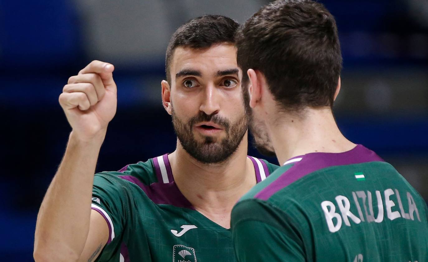 Derrota del Unicaja en casa ante el Valencia Basket. 