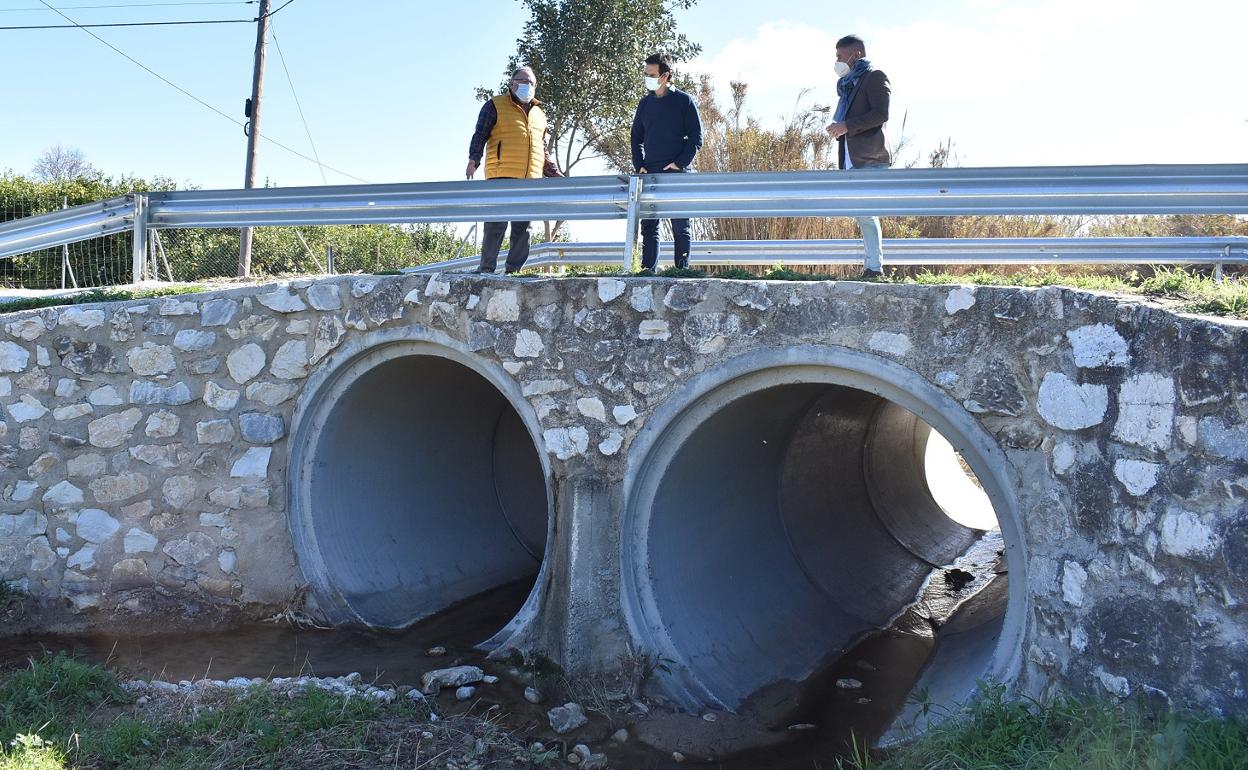 Alhaurín de la torre realizará obras de mejora en caminos y arroyos para evitar daños por lluvias | diario sur