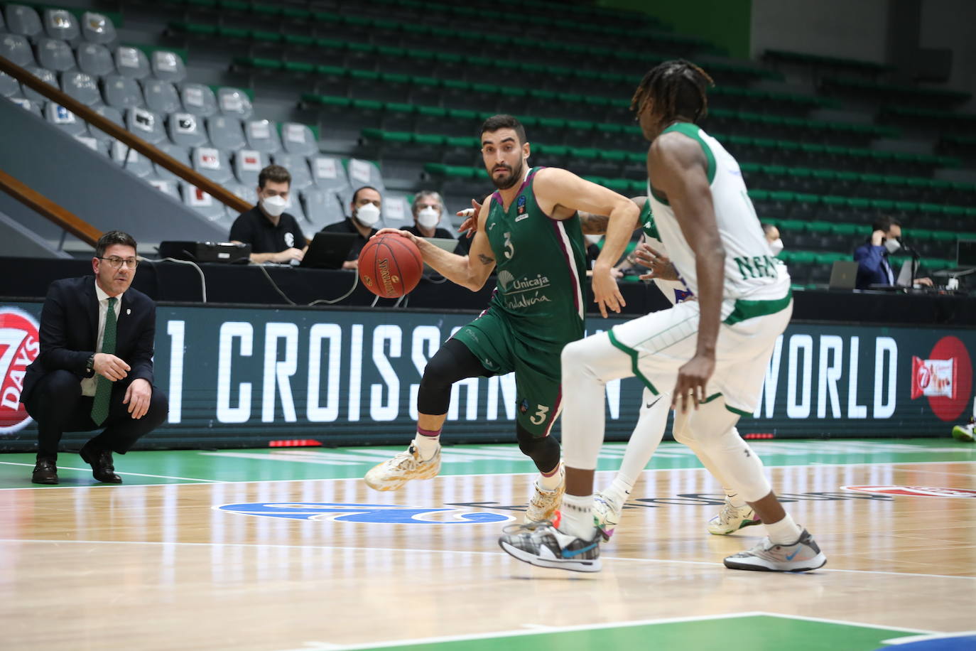 Fotos: La mejores imágenes del Nanterre-Unicaja