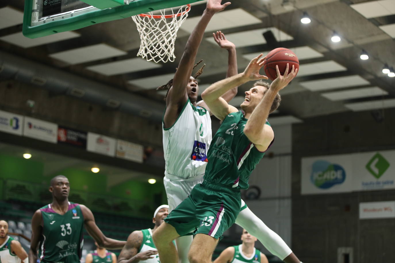 Fotos: La mejores imágenes del Nanterre-Unicaja