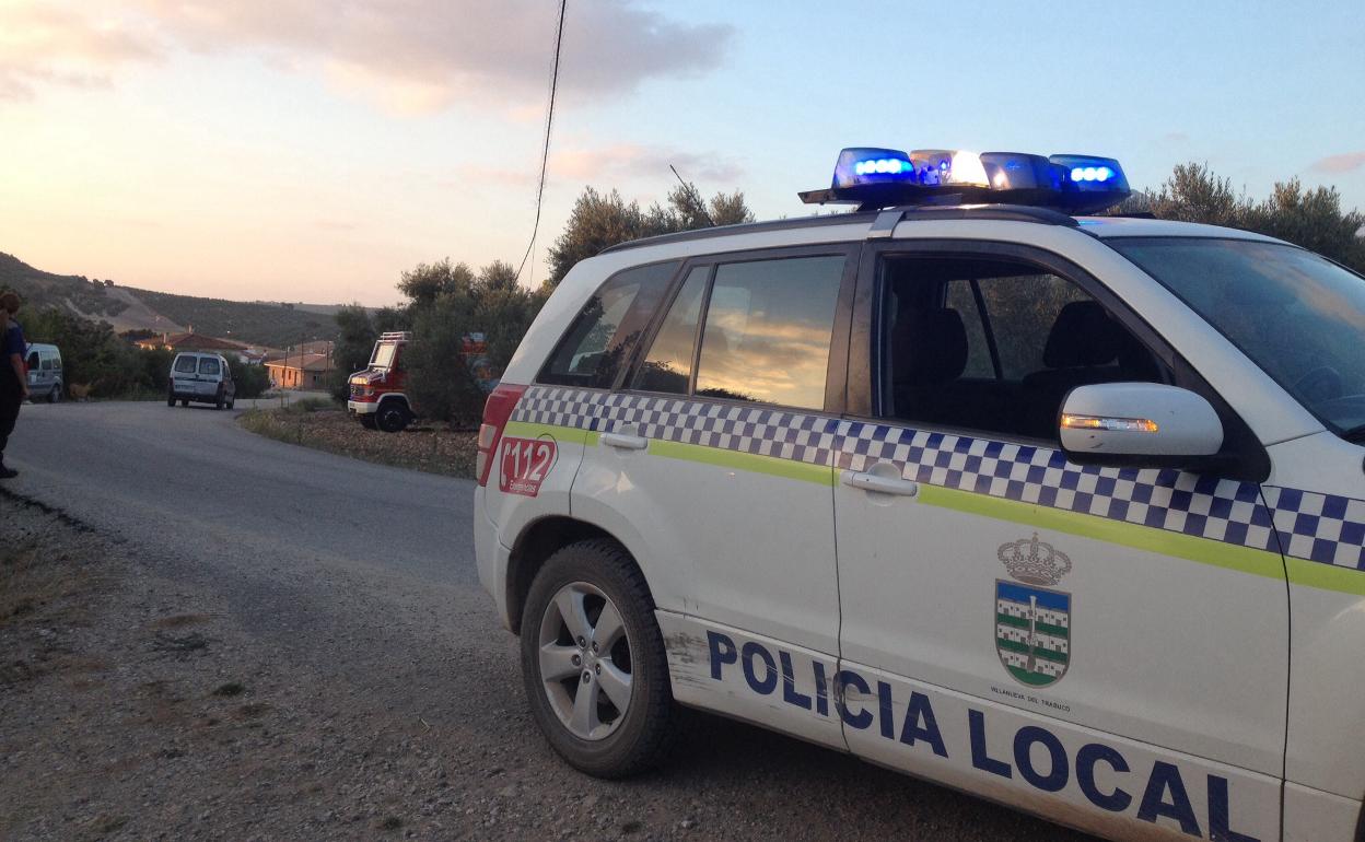 Vehículo de la Policía Local de Villanueva del Trabuco.