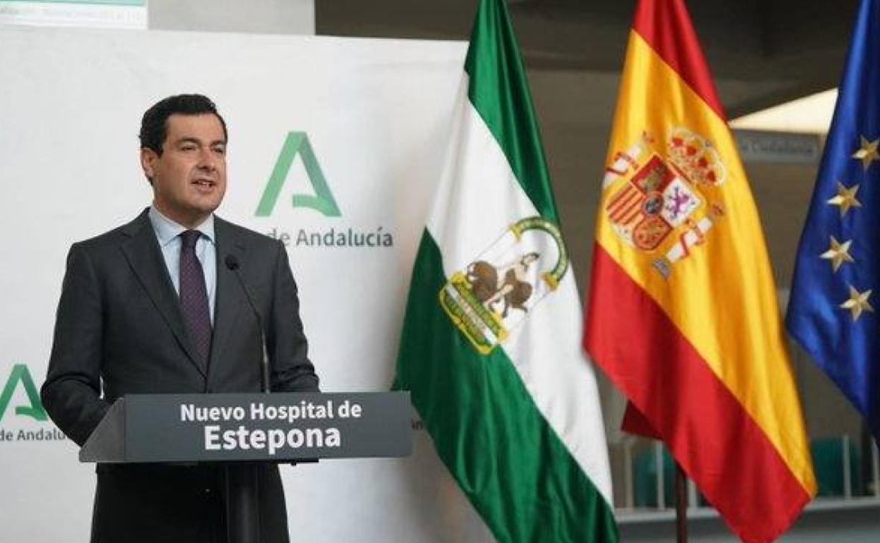 Juanma Moreno, durante la inauguración este lunes del Hospital de Alta Resolución de Estepona