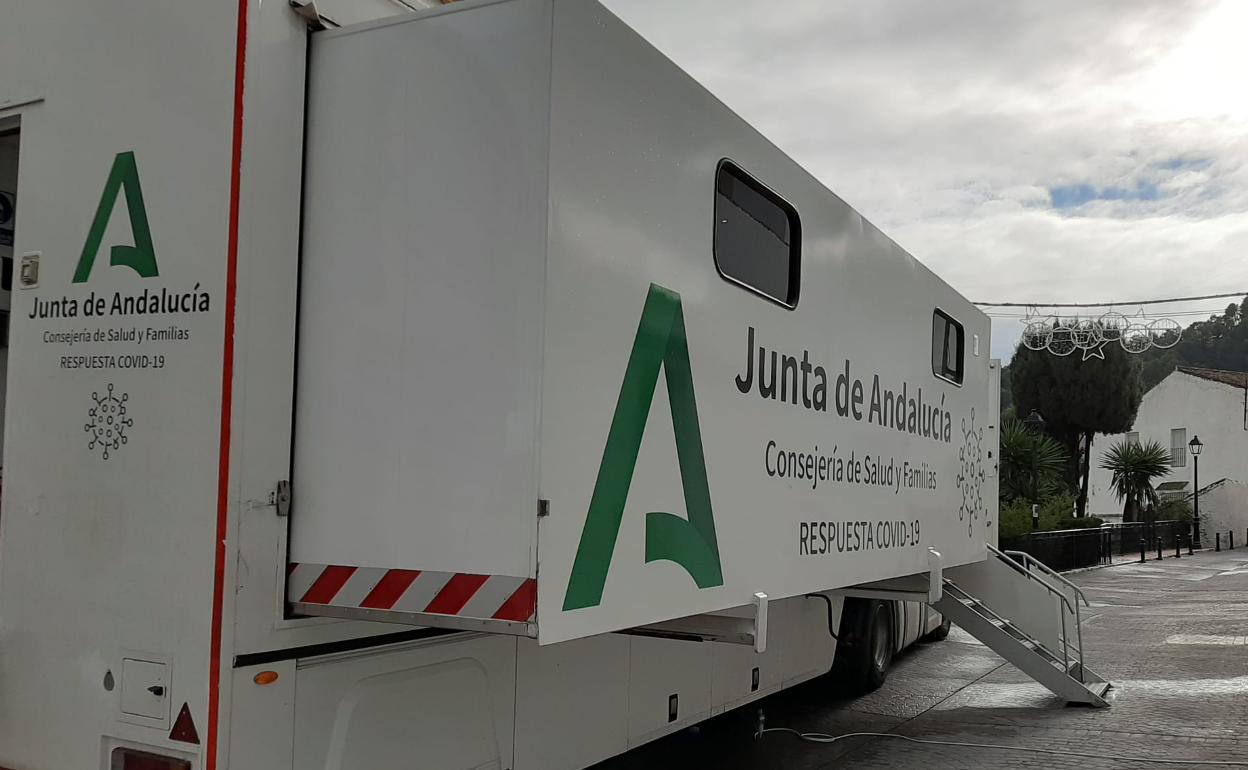 Foto de archivo de una unidad móvil de la Junta. 