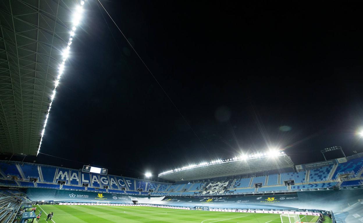 La Rosaleda, antes del duelo la Supercopa de España entre el Athletic y el Real Madrid este año. 