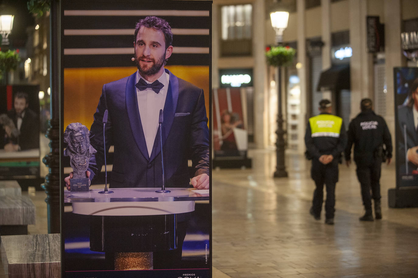 Una muestra fotográfica repasa los triunfadores de estos galardones. 