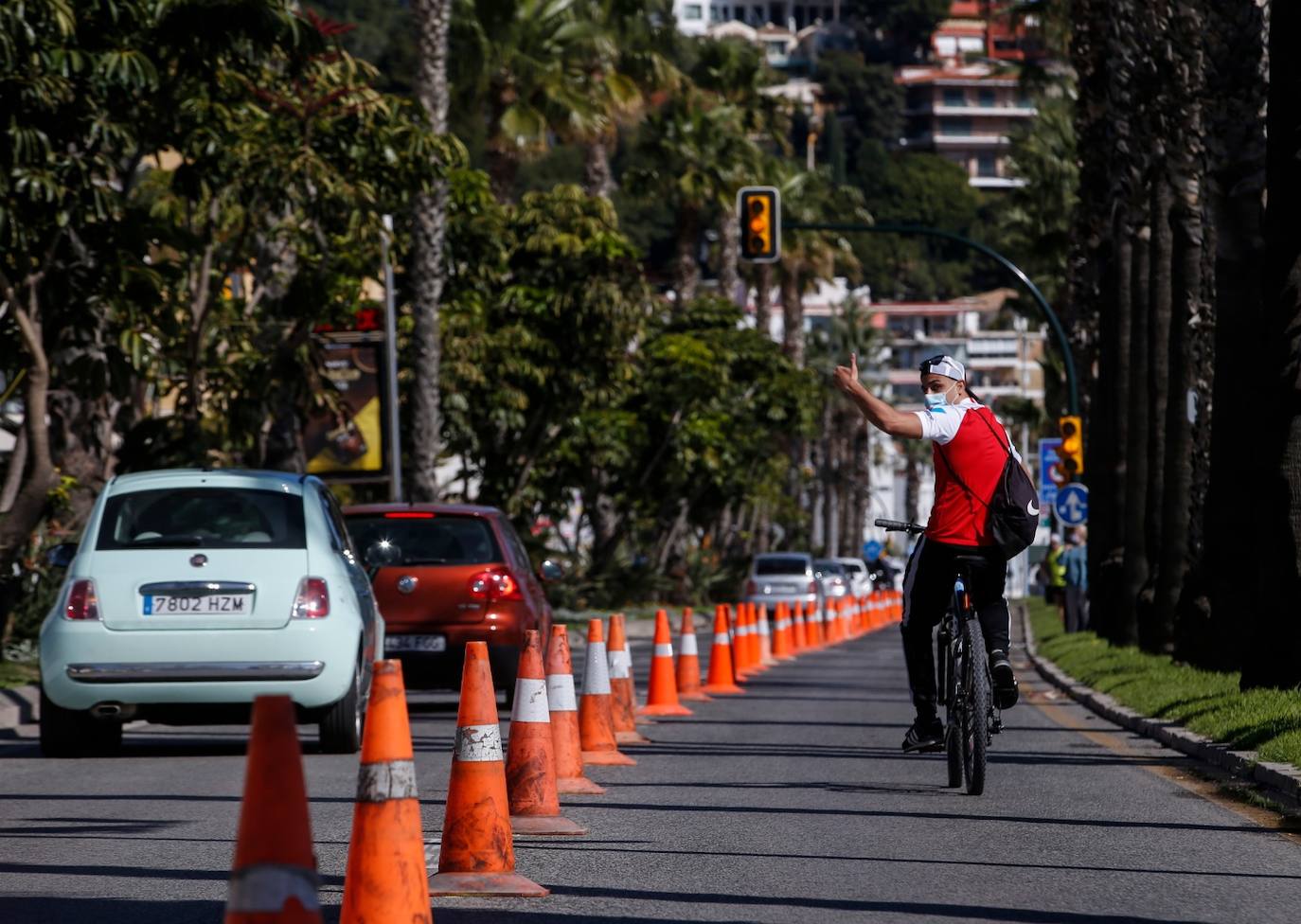 Entre las 14.00 y las 15.00 se produjo una cola que llegaba desde el inicio de la experiencia piloto hasta Muelle Heredia