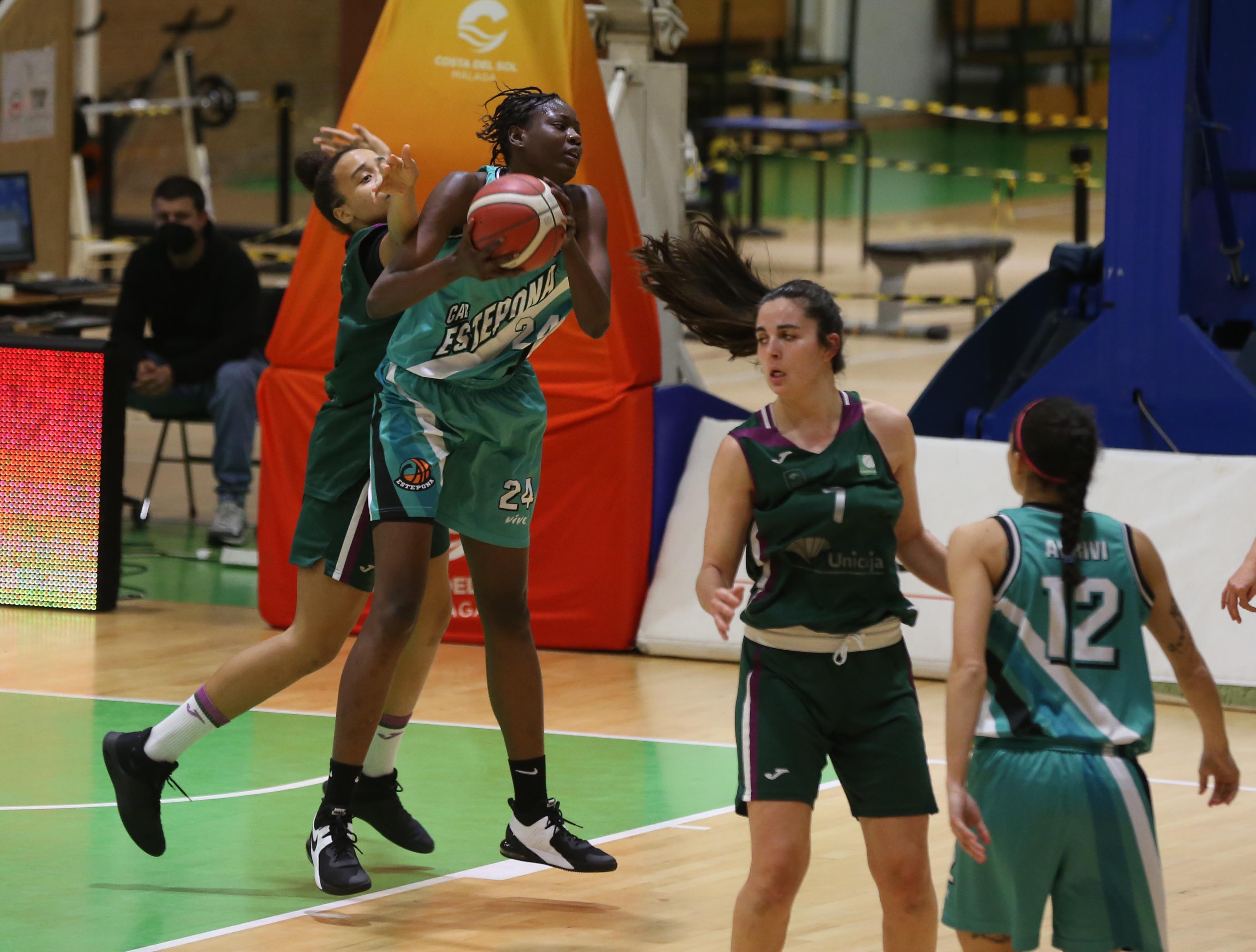 El cuadro de Quique Gutiérrez se impuso al Unicaja, que acarició la remontada en los instantes finales