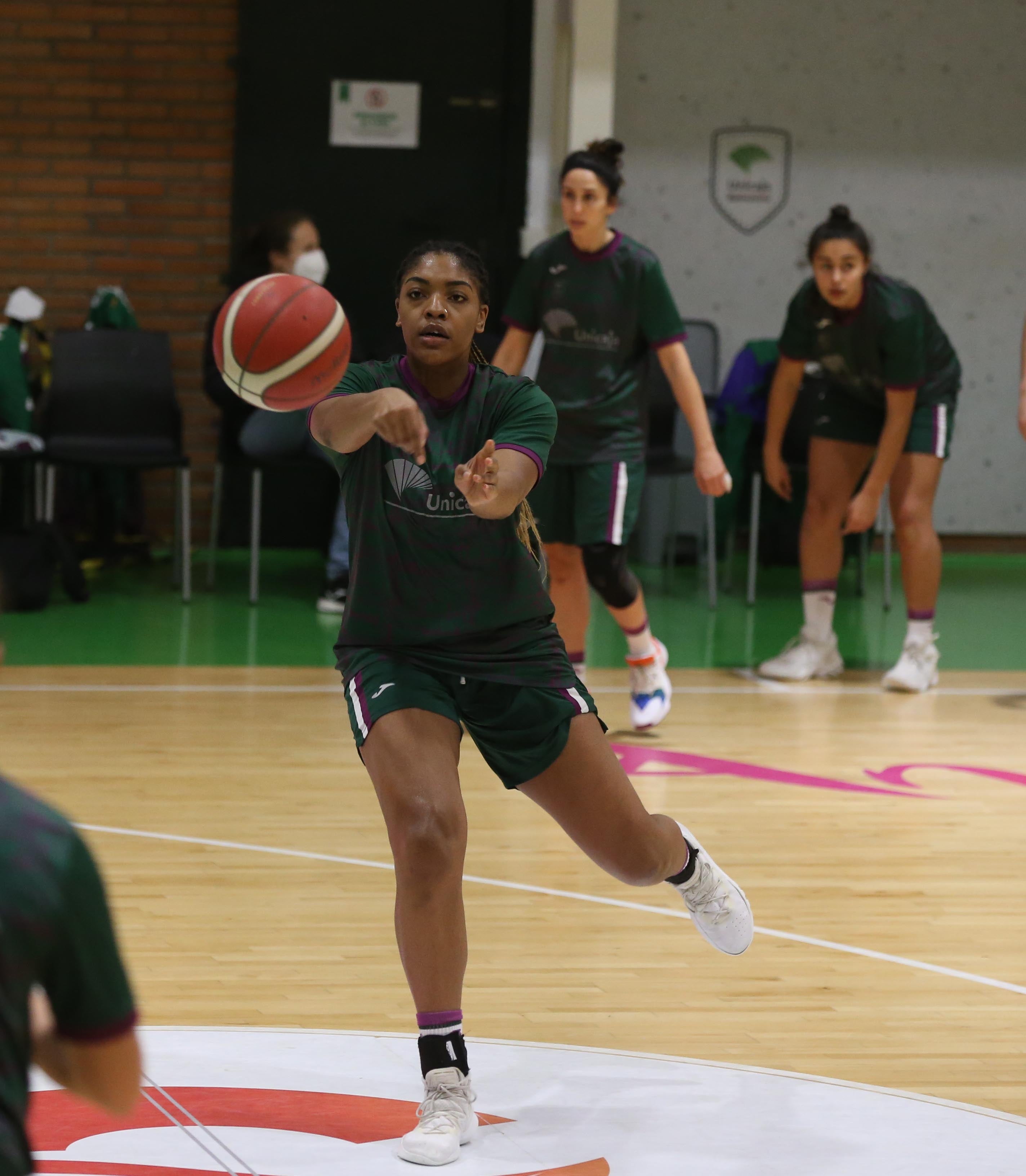 El cuadro de Quique Gutiérrez se impuso al Unicaja, que acarició la remontada en los instantes finales
