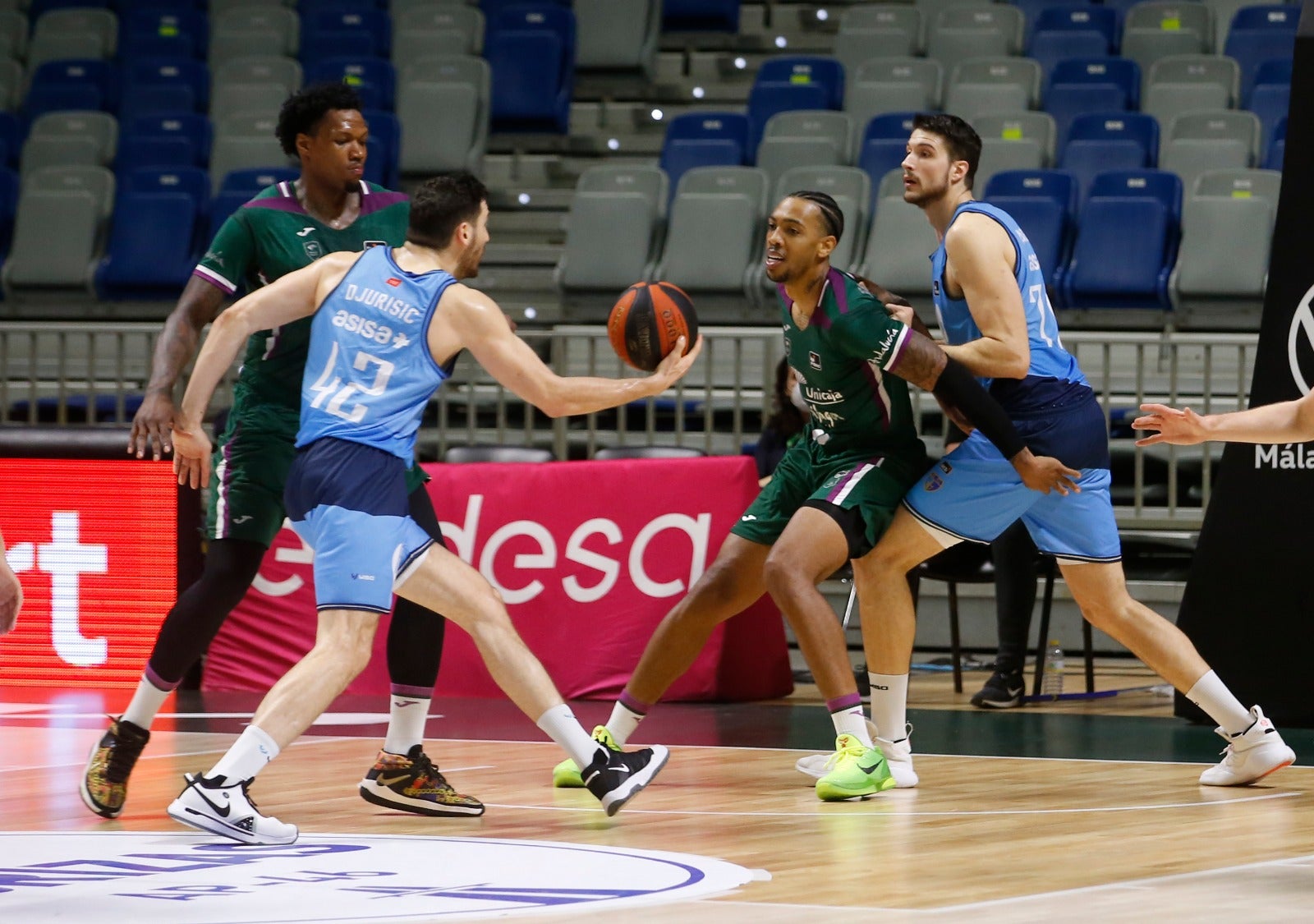 El equipo cajista somete al madrileño a base de triples (91-77)