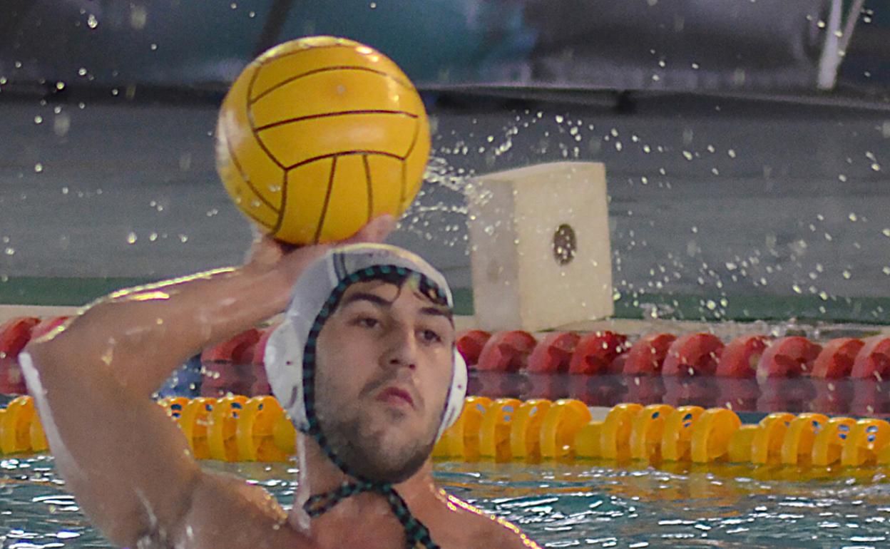 El Waterpolo Málaga llevó la iniciativa en el partido. 
