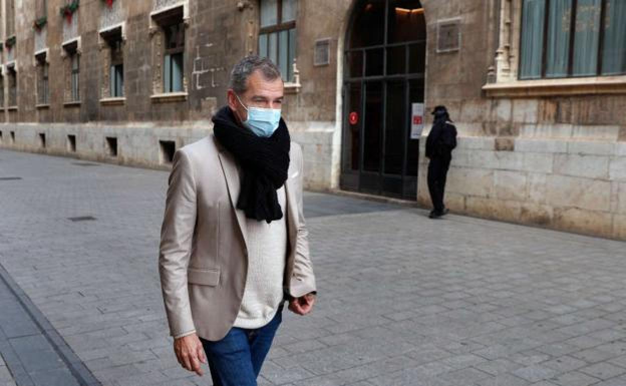 El portavoz de Ciudadanos en Les Corts, Toni Cantó.