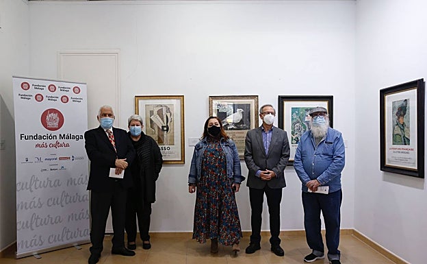 Francisco Quero, María del Carmen Moyano, Inmaculada España, Juan Cobalea y Paco Jurado, en la inauguración de la exposición. 