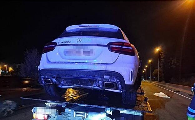 Coche que conducía la mujer acusada de provocar el accidente mortal. 