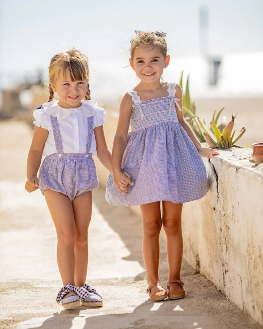 Fotos: Diez pequeñas firmas de moda infantil que debes conocer para vestir  coordinados a tus hijos | Diario Sur