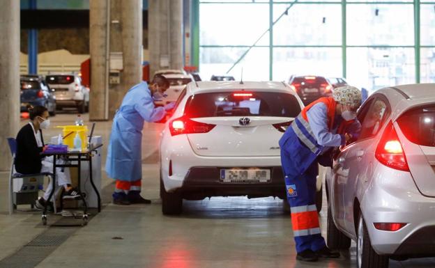 La Agencia Europea del Medicamento estudia si la muerte de la profesora de Marbella fue causada por la vacuna de AstraZeneca
