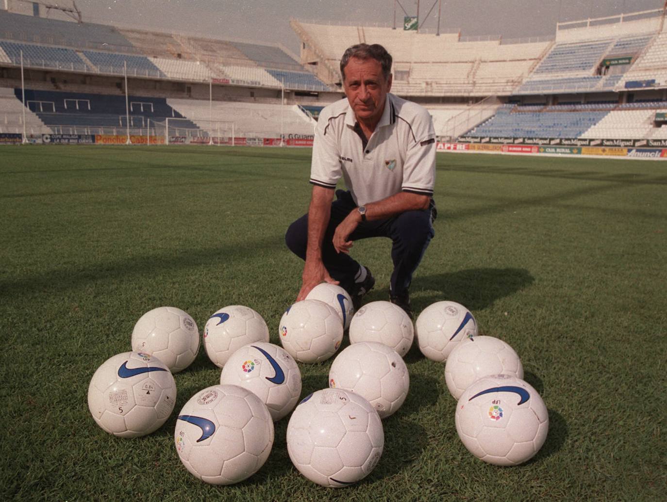 El Málaga distingue al banquillo local de La Rosaleda con el nombre de Joaquín Peiró