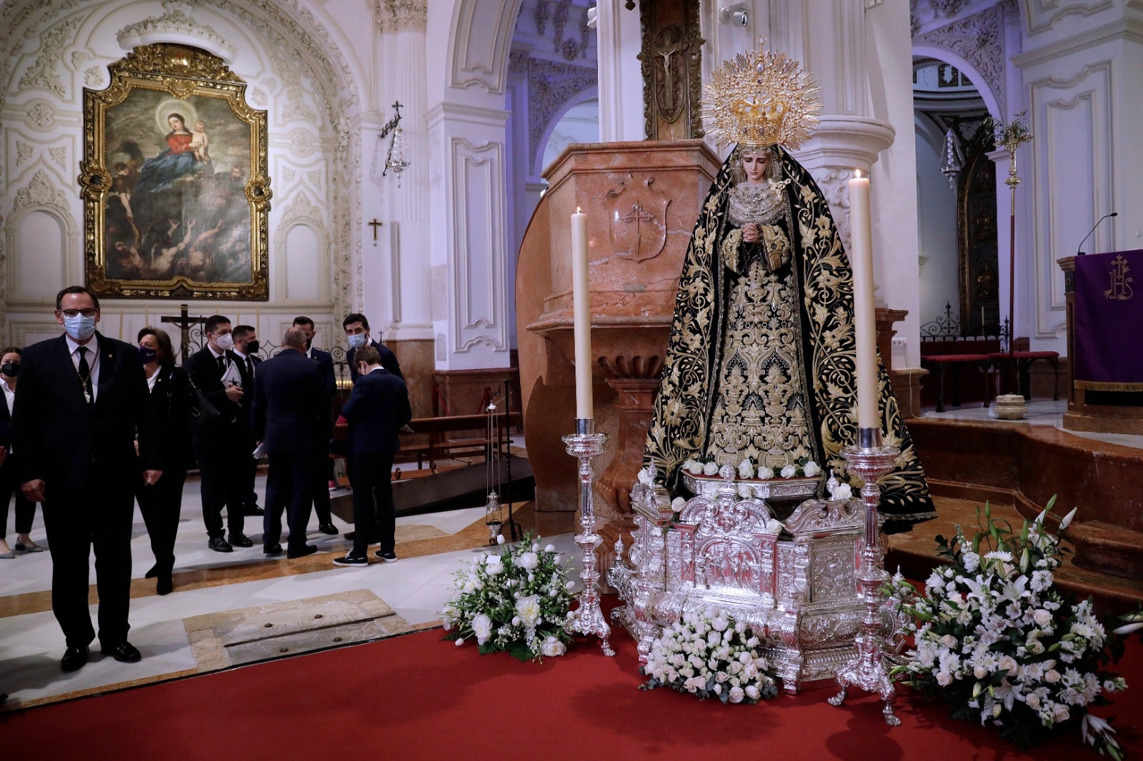 La Archicofradía de Jesús de la Pasión y Nuestra Señora del Amor Doloroso celebra este Lunes Santo un acto de culto cada hora en la iglesia de Santiago como sustitutivo de la procesión.