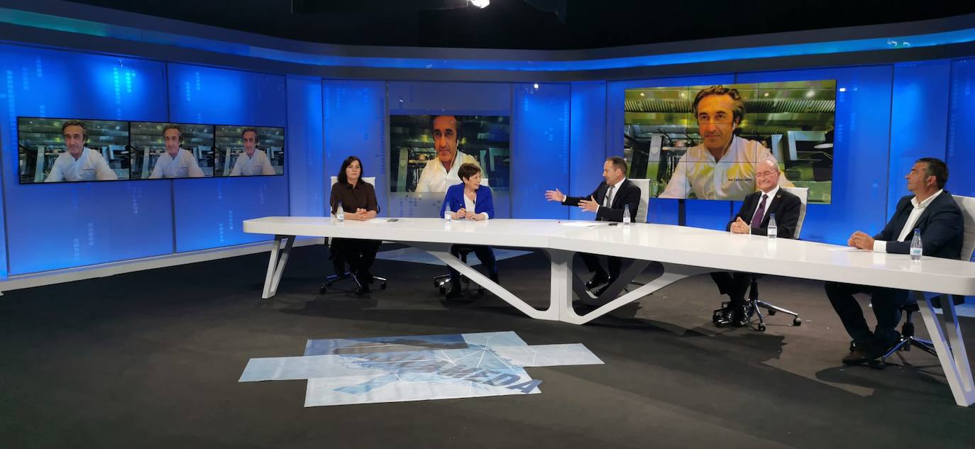 Celia Villalobos, Francisco de la Torre e Ignacio López fueron los primeros invitados de la temporada en el programa que dirige Manuel Castillo 