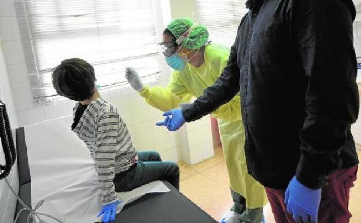 Coronavirus: Así van los ensayos clínicos de las vacunas contra la covid-19 en niños y adolescentes