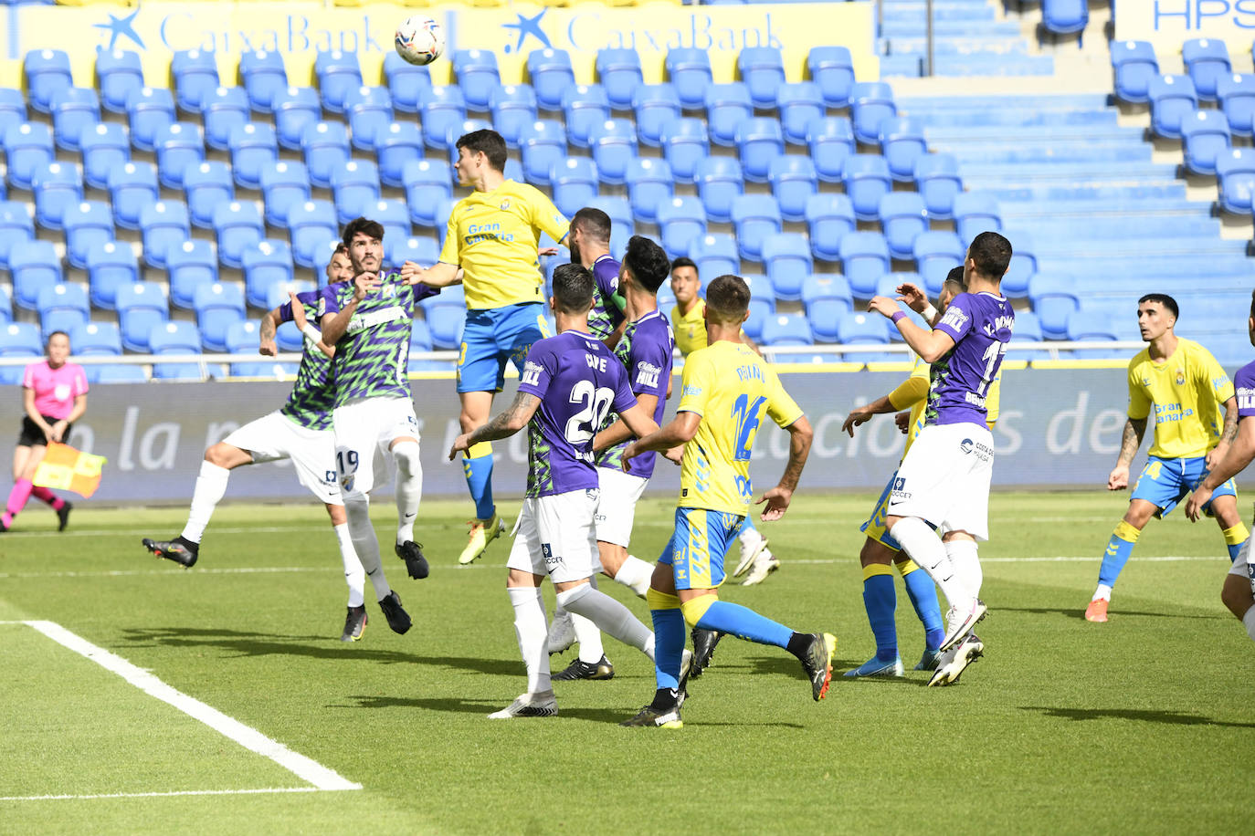 El Málaga empata en Las Palmas (1-1). 