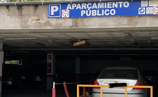 Interior del aparcamiento torroxeño. 