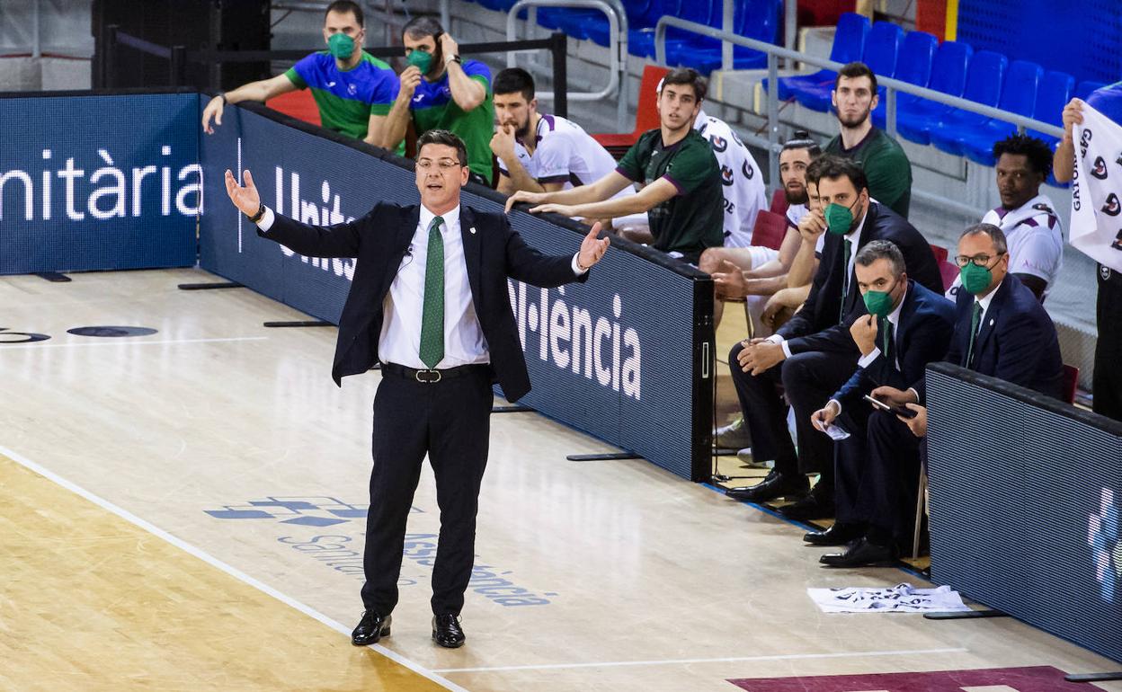 Fotis Katsikaris, en un partido del Unicaja. 