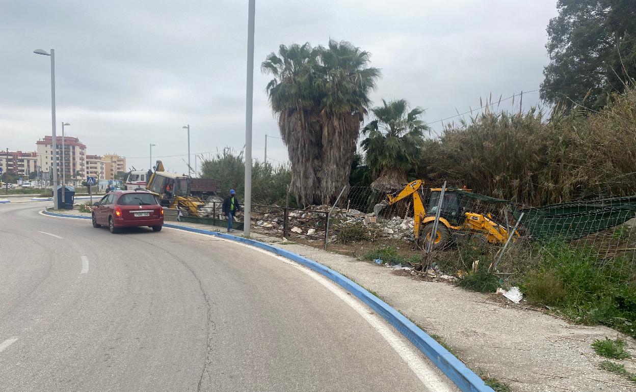 A principios de marzo el Ayuntamiento derribó una vivienda situada junto a las chabolas. 