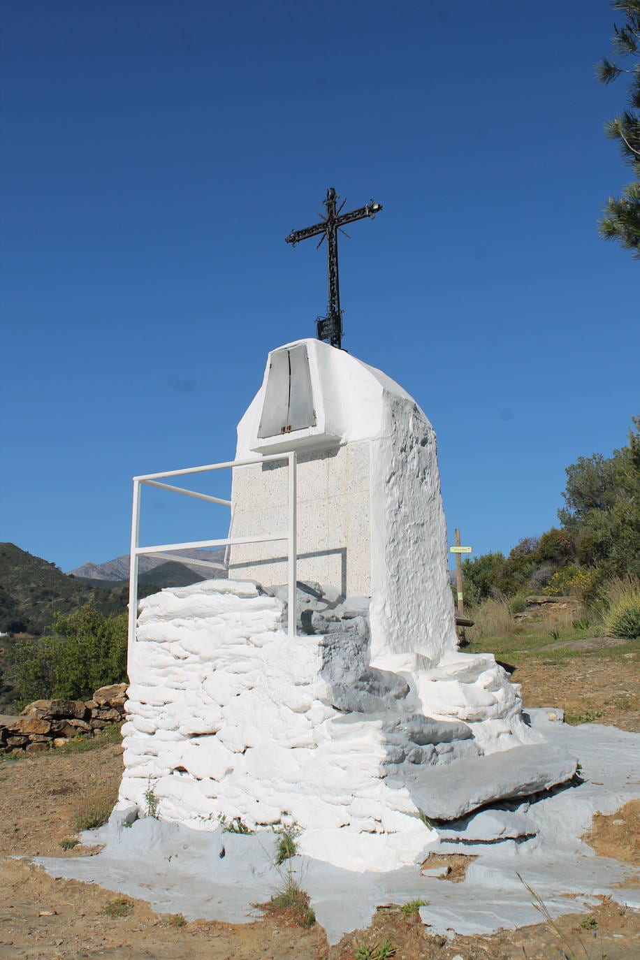 Cruz del Padre Ventura, en Tolox.