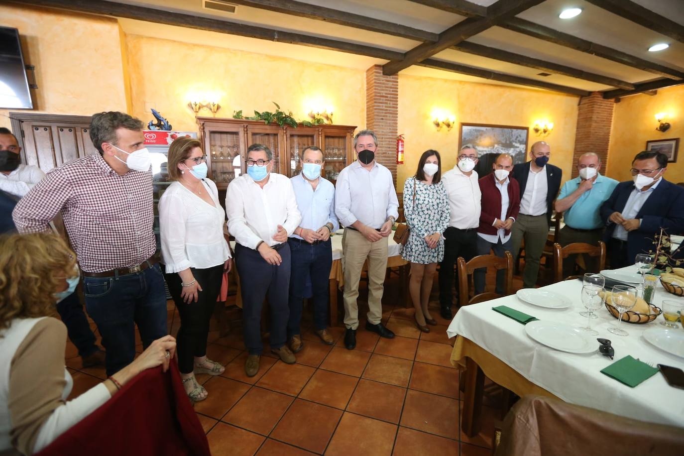 El acto se organizó en un restaurante ubicado en pleno centro de La Viñuela