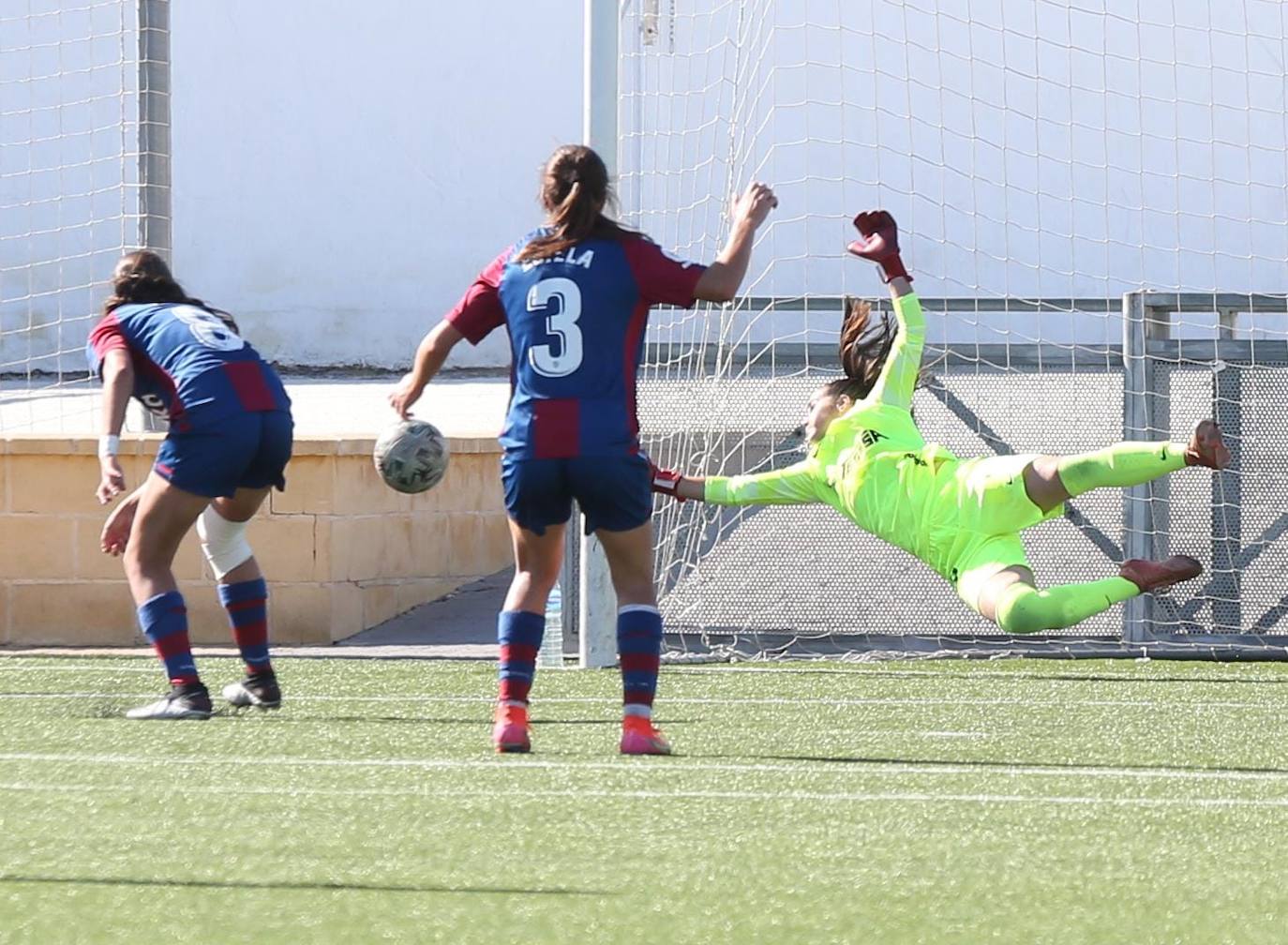 El equipo blanquiazul necesitaba ganar para mantener la categoría. 