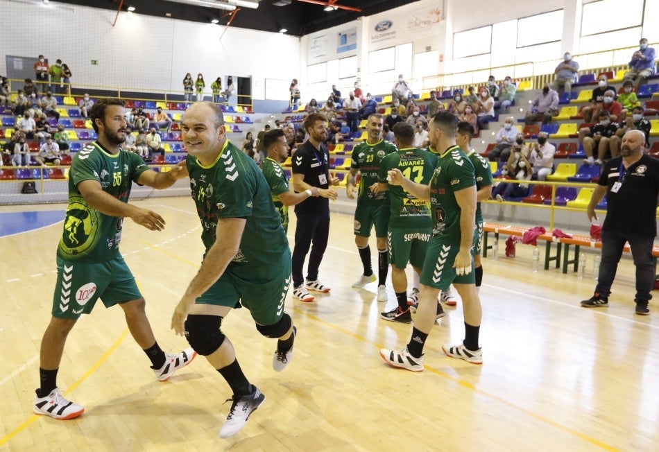 Fotos: Antequera vuelve a la Liga Asobal una década después