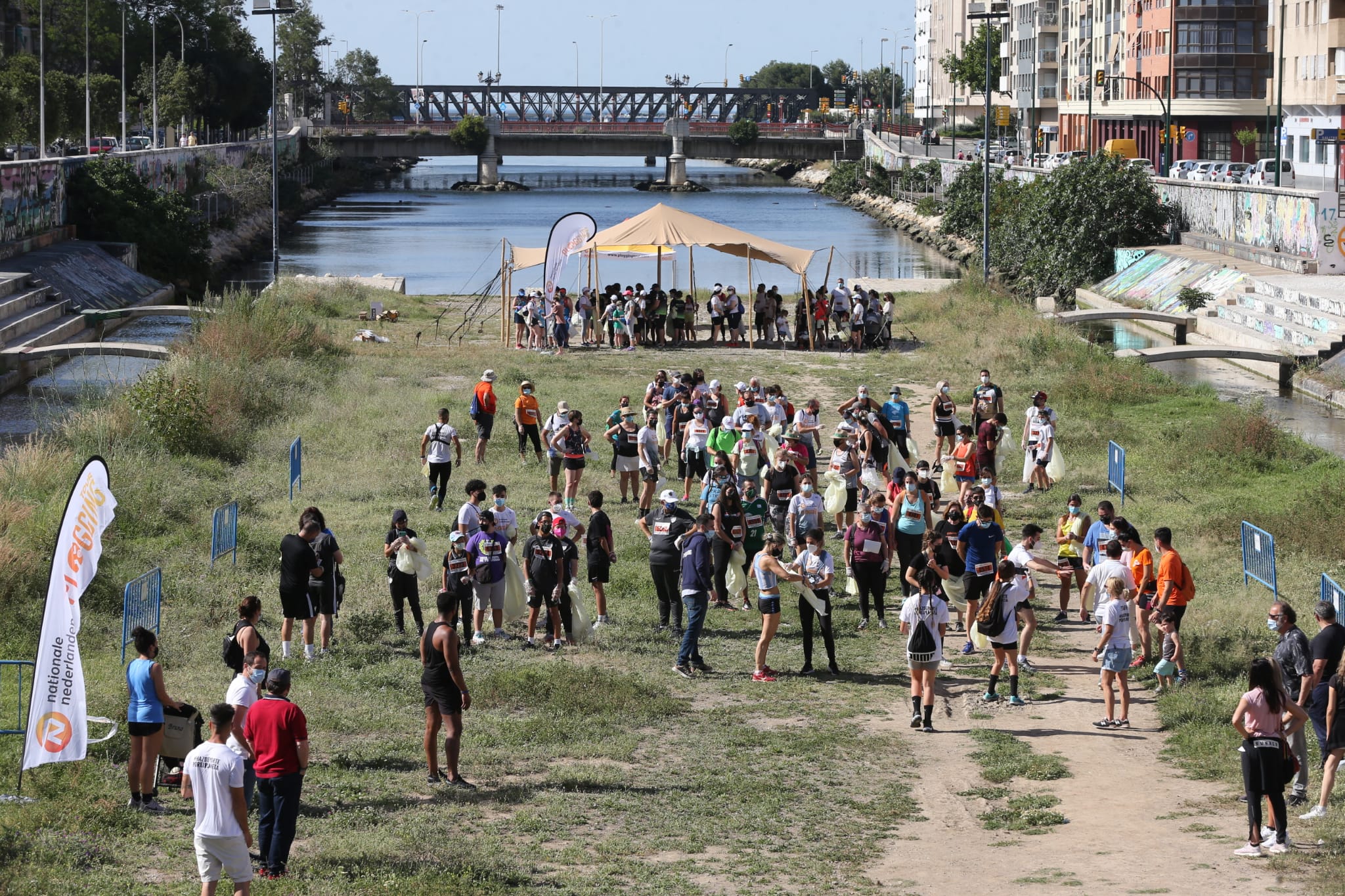 Se trata de una actividad que mezcla el deporte con la recogida de residuos y que cada vez está más de moda en Europa.