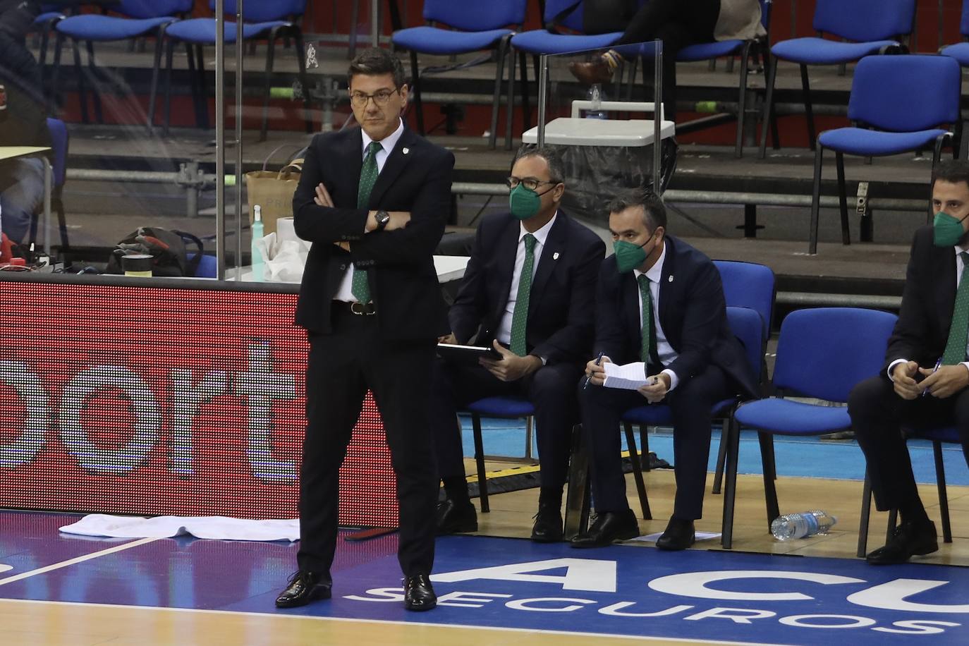 El Unicaja no hizo un buen partido, pero logró ganar en San Sebastián 